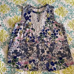 Pale Sky sleeveless multicolored floral blouse size large